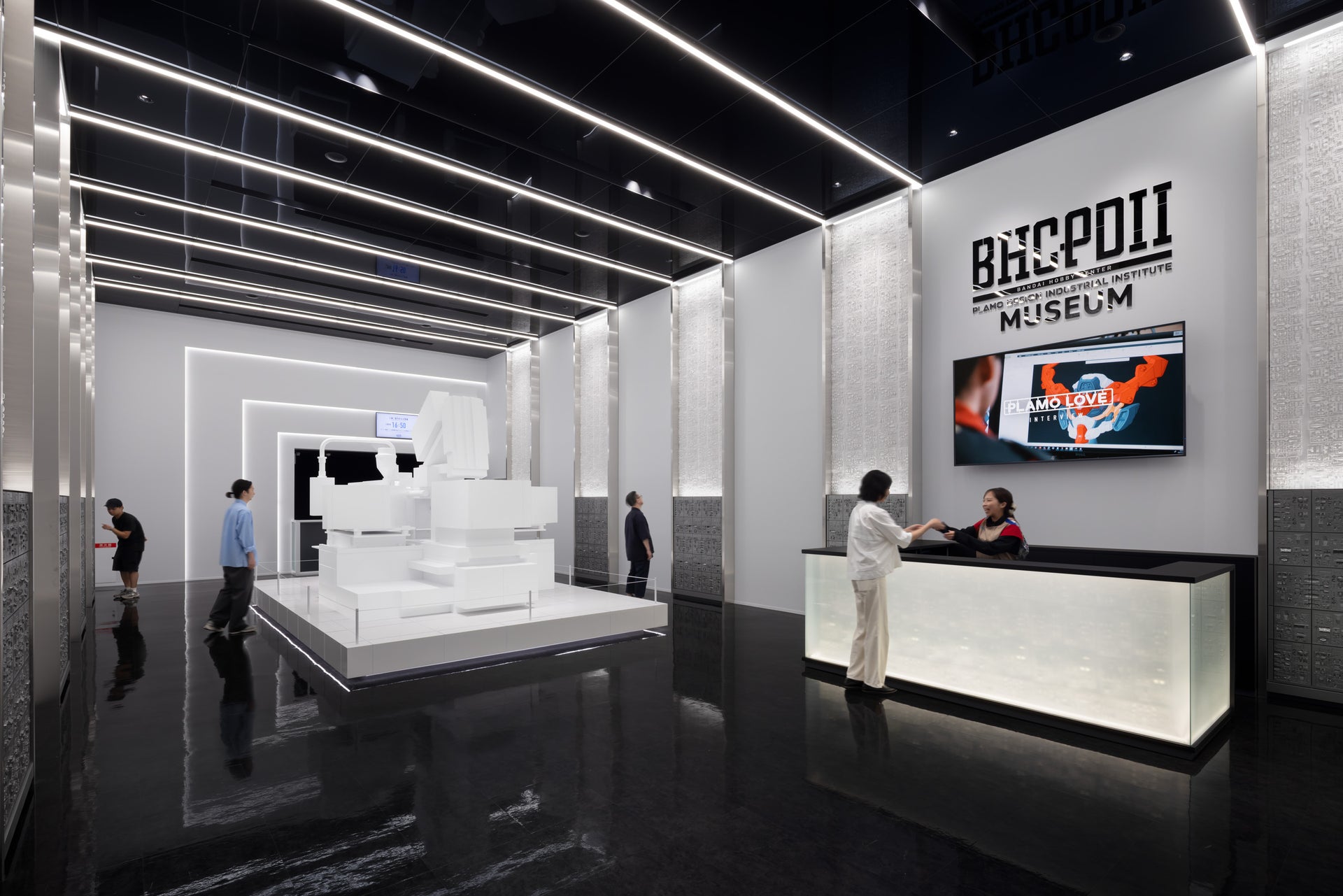 BANDAI HOBBY CENTER PLAMO DESIGN INDUSTRIAL INSTITUTE MUSEUM